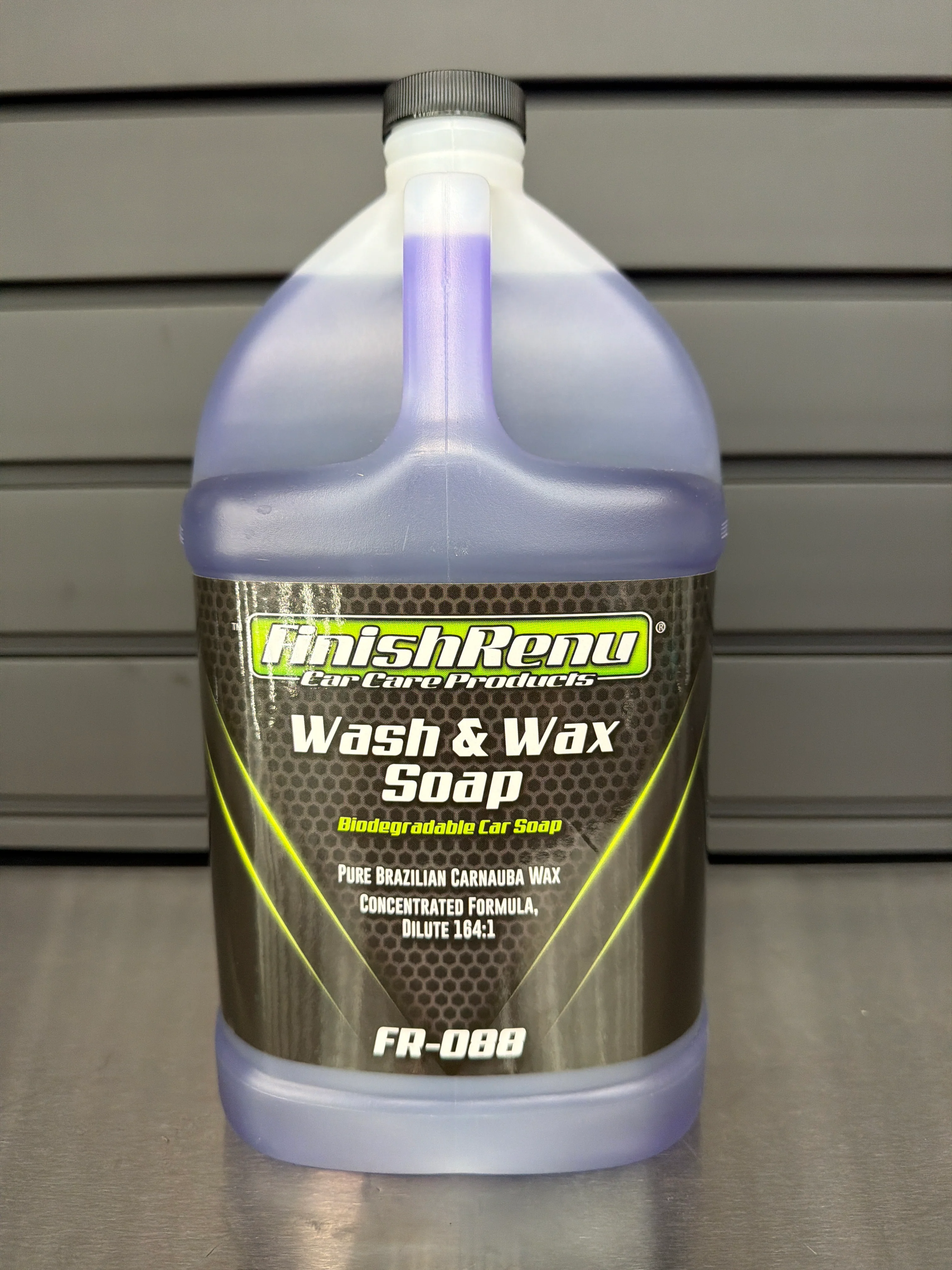 FINISH RENU Wash & Wax - Premier Exterior Car Soap with Wax - Image 3