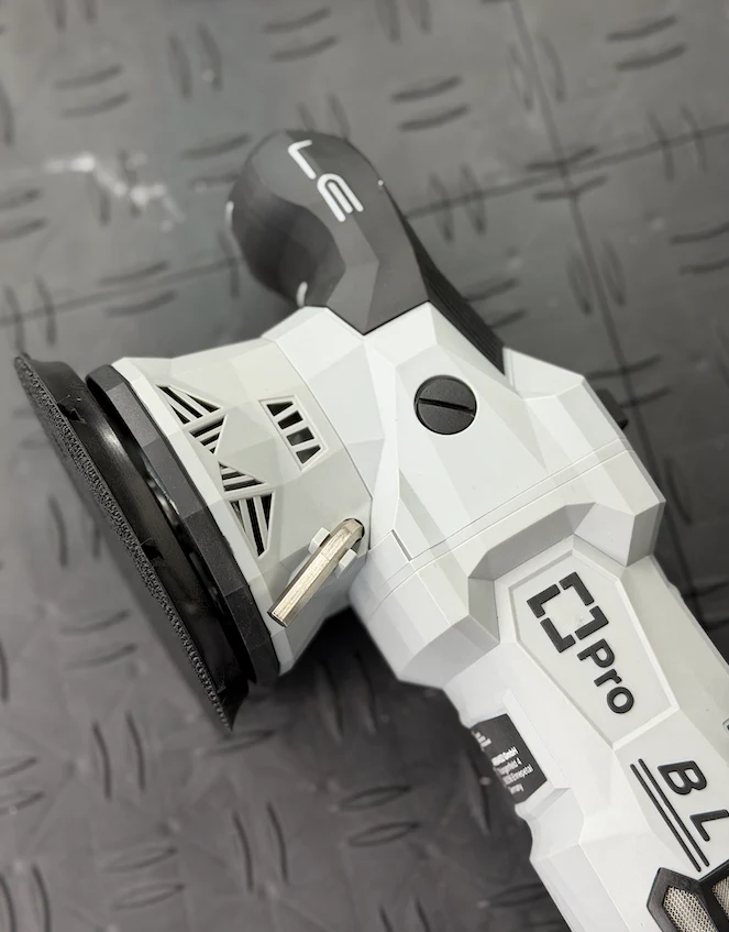 Liquid Elements A4500 PRO 15mm Long Throw Polisher